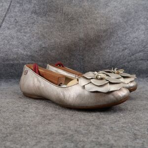 Born Shoes Womens 6 Ballet Flats Flower Metallic Leather Slip On Fashion Comfort
